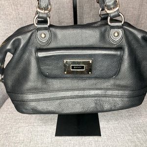 Black calfskin Leather DKNY handbag